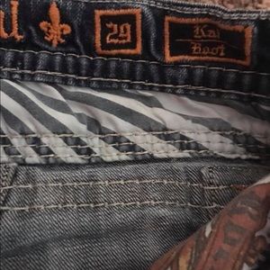 TRADE HOLD DO NOT BUY